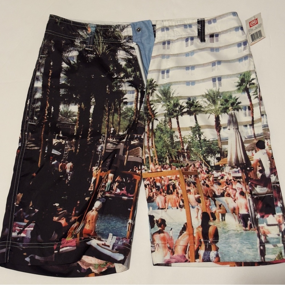 Vintage Ecko Unlimited Blue and Black Board Shorts with Photographic Design